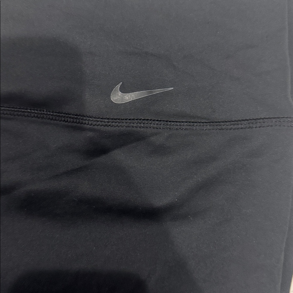 Nike Women's Black Joggers - Picture 2 of 2